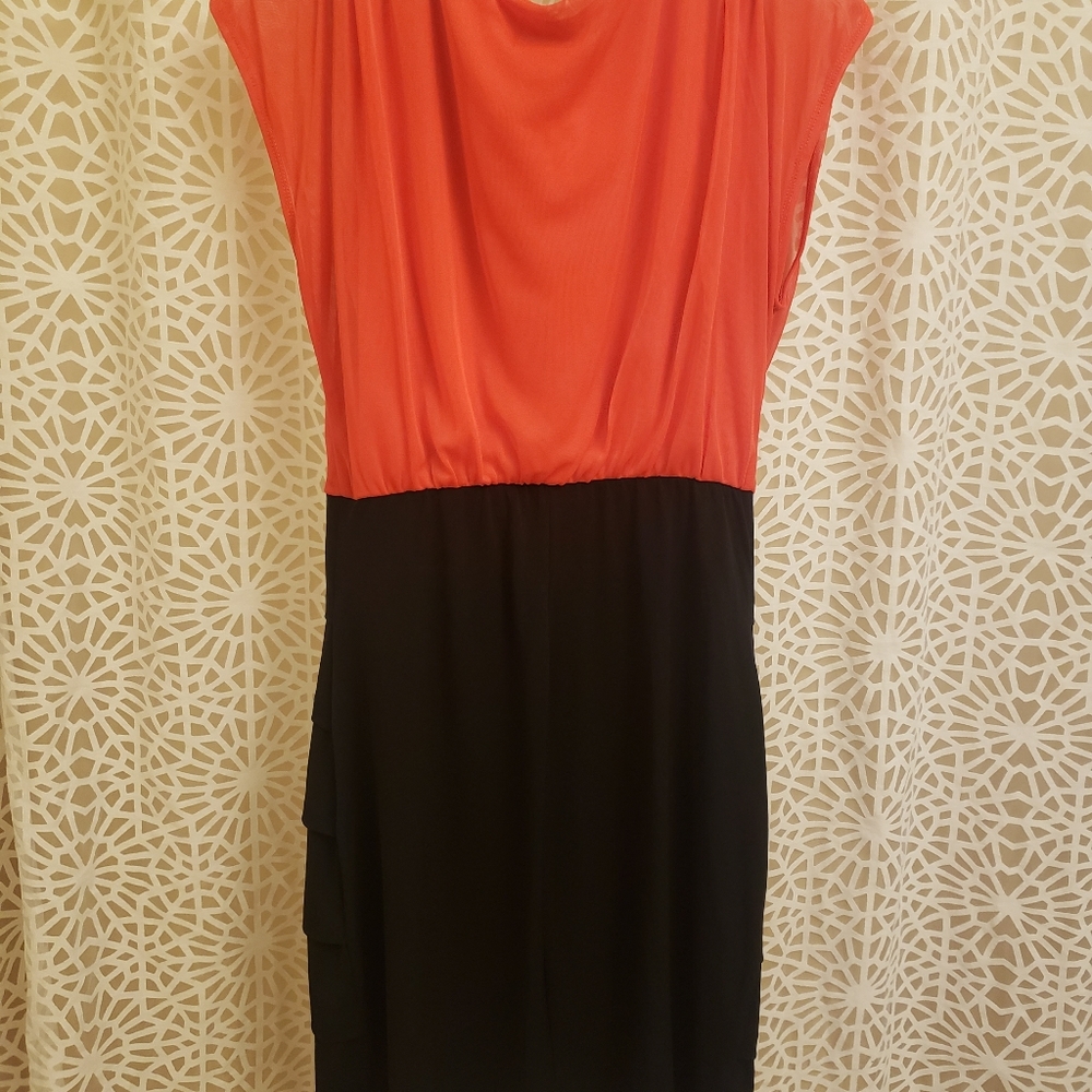 Dress - Picture 3 of 13